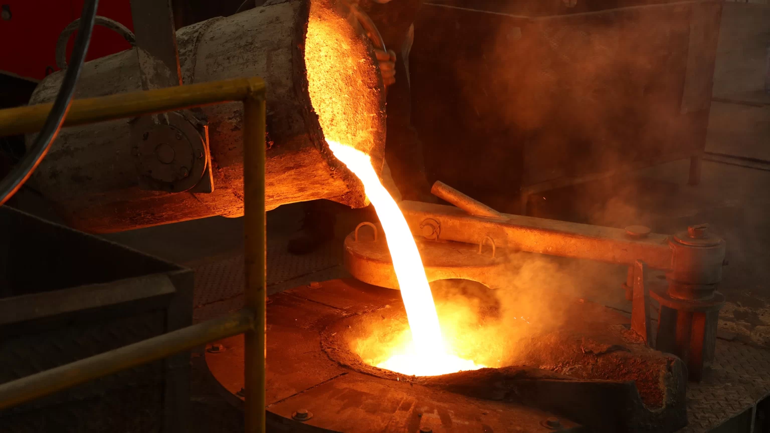 What is Casting of Metal? | CSG Radwan Yousaf Extrusion LLC.